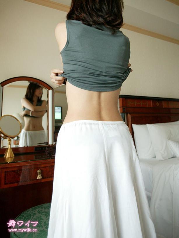 葉山 律子 Ritsuko Hayama 小向まな美