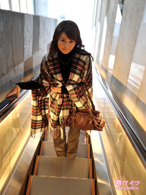 三上 絢香 Ayaka Mikami 美波かな