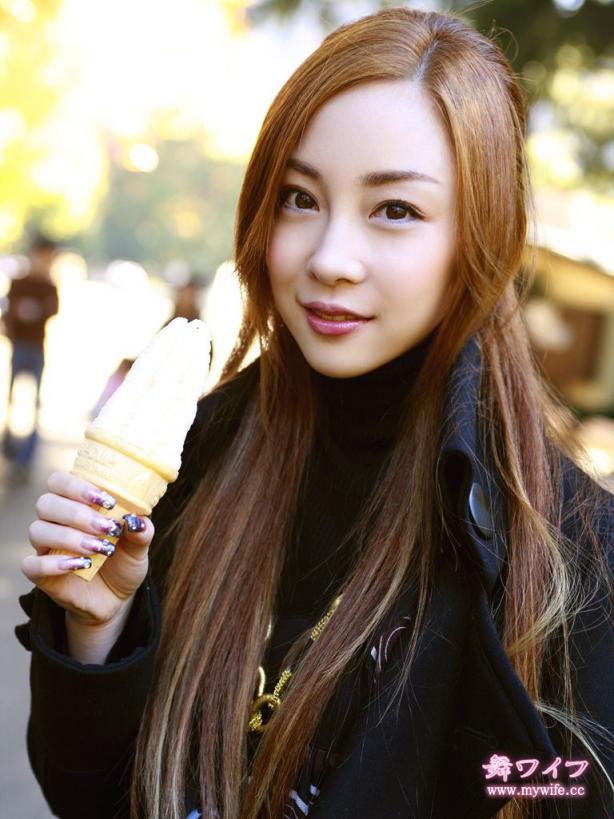 吉崎 奈々子 Nanako Yoshizaki あゆむ