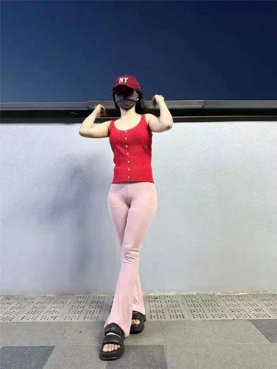 微胖人妻瑜伽裤诱惑