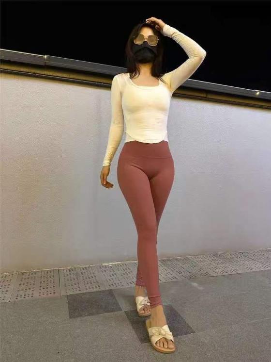 微胖人妻瑜伽裤诱惑