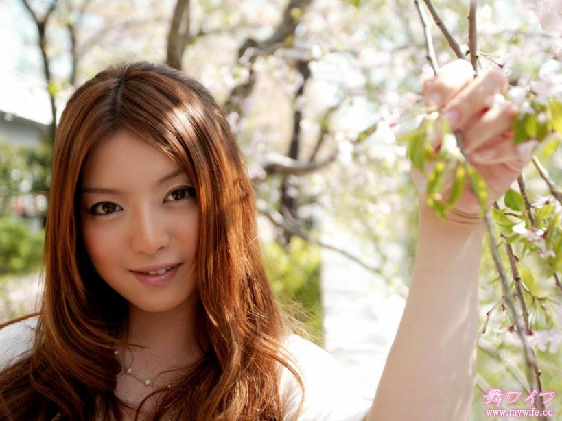 新山 友香 Tomoka Niiyama 夏川旬