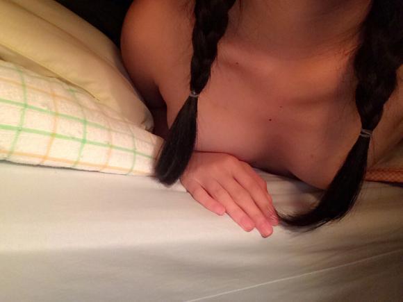 珍藏级美胸，看美胸即有美好心情